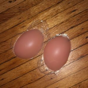 Never worn nude sticky bra